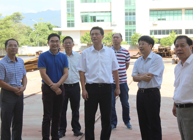 Zhang wen visited to huayu group.